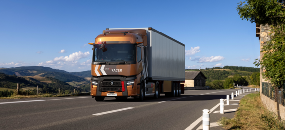 Renault-Trucks-2025-01 Renault-Trucks-2025-01
